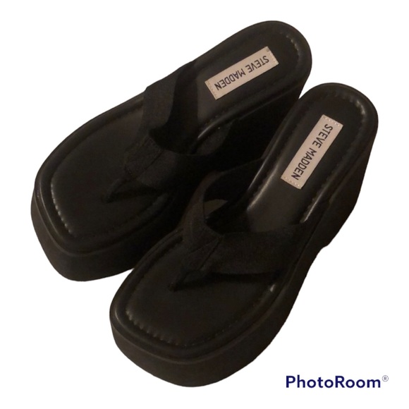 Steve Madden Shoes - Steve Madden Gwen chunky big heel platform sandal size 6m